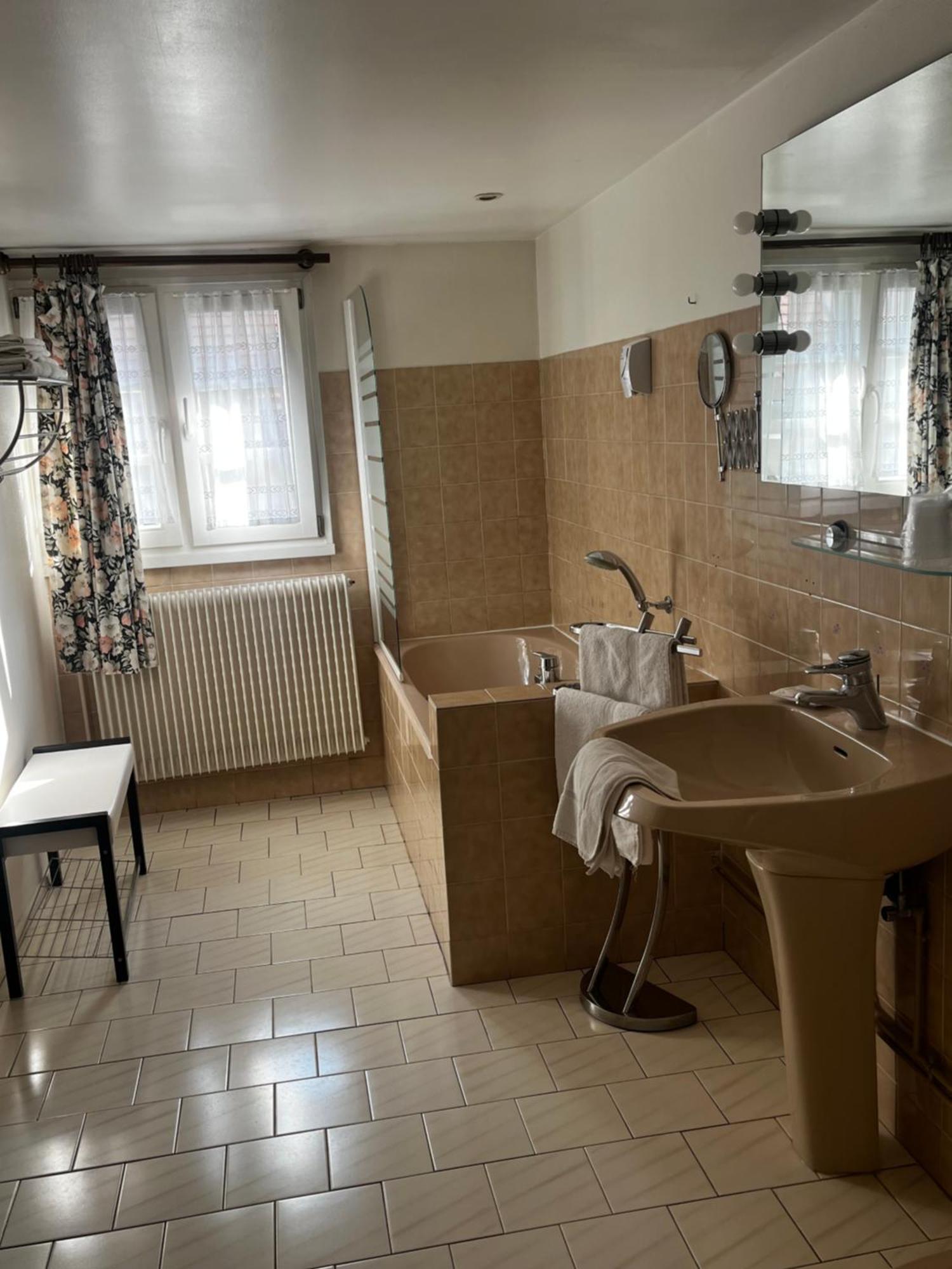 Les Chambres Du Marlenberg Марльонайм Екстериор снимка